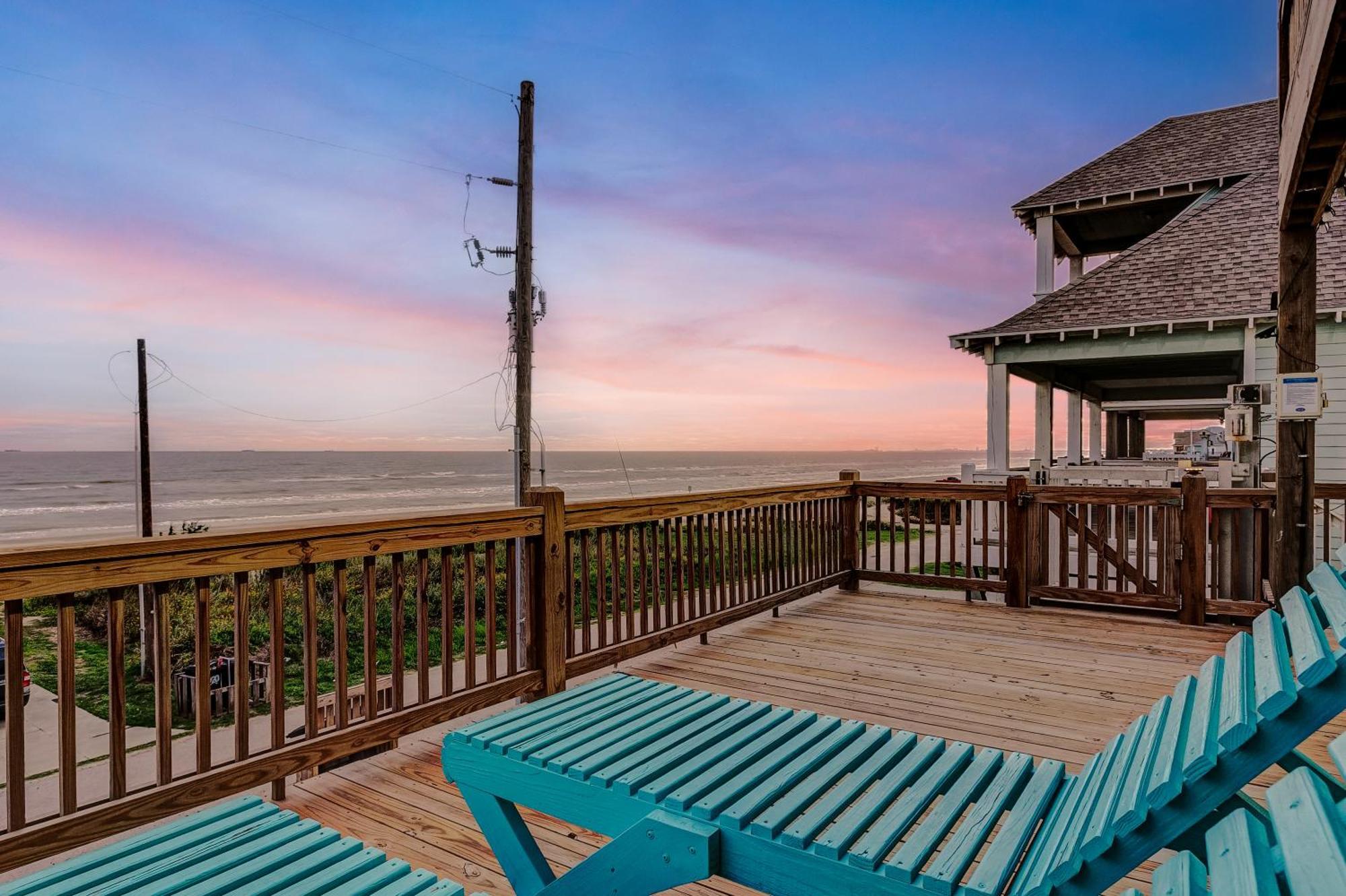 Beachfront - Hot Tub - Bbq - 14 Guests Bolivar Peninsula Exterior photo